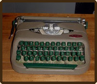 Γραφομηχανή όπου η γυναίκα του, Ελένη Σαμίου, δακτυλογράφησε 7 φορές την Οδύσεια